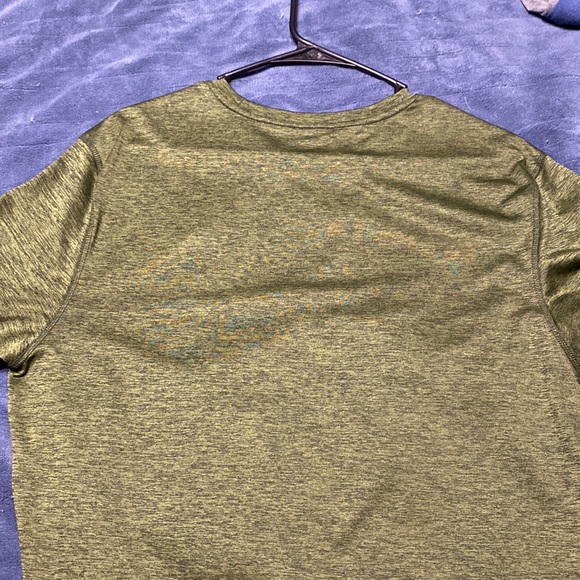 Russell training fit green silky tshirt - Picture 3 of 3